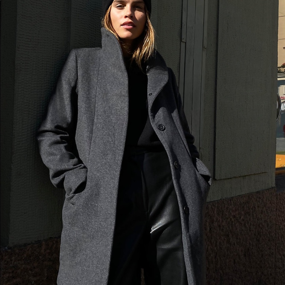 NWT Aritzia Wilfred The Cocoon Coat